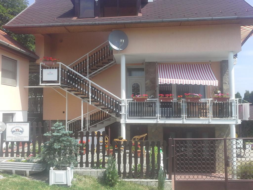 Friends Villa Apartments Heviz Exterior photo