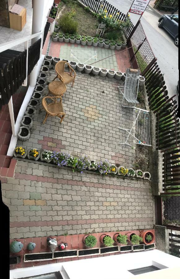 Friends Villa Apartments Heviz Exterior photo